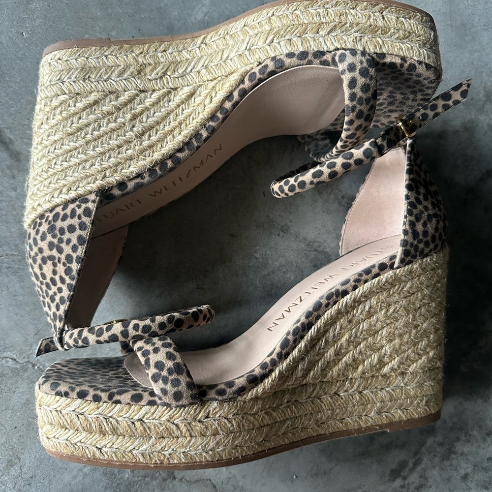 Stuart Weitzman Floria Wedge Sandals - Picture 6 of 8